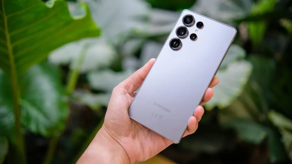 Cyber Monday promete descontos atraentes em smartphones