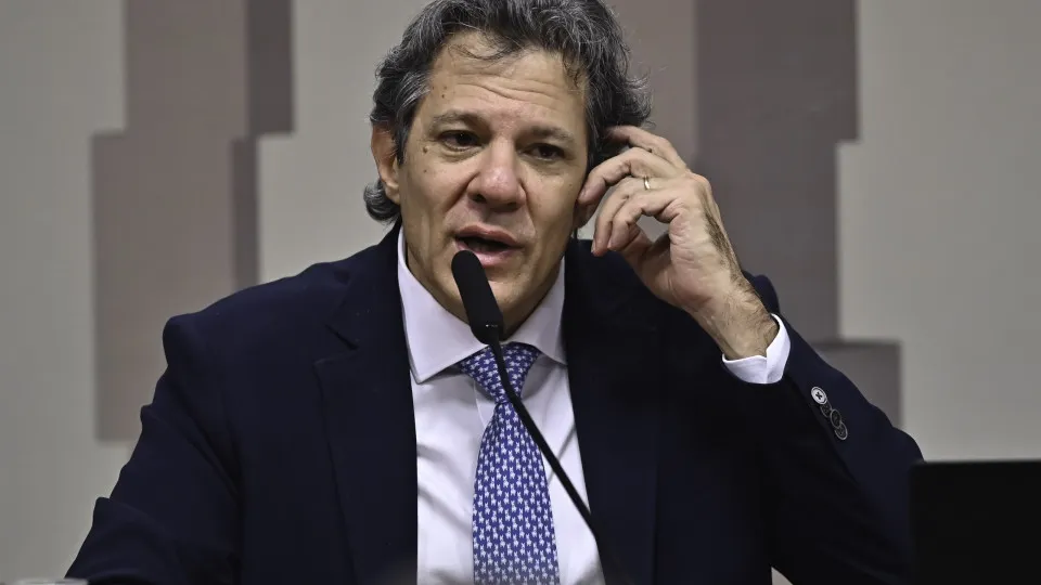 Haddad solicita votação urgente sobre projeto de lei para punir devedores contumazes